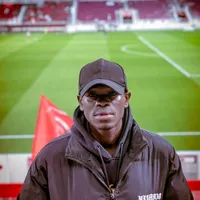 original sound - thecelebritywaiterreborn