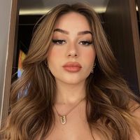 nicole_constantinidis