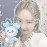 nayeon_twice2291995