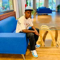 tomy.le.luxe.hard