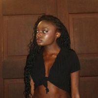 .naya.reign