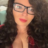 queen_titties