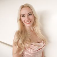 christyhairel