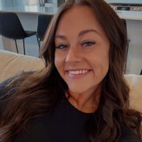 lindseyyhenin