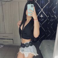 laravarvaro__