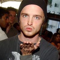 i bet yall dont even know dave grohl