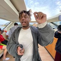 puttingyouonjuicewrld