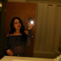adriianaalopezz