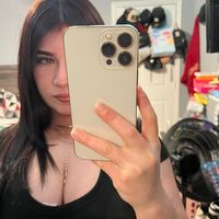 genesisgomez__