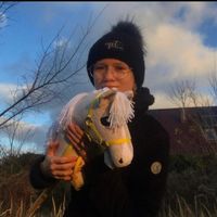 hobbyhorsing_khtdawia