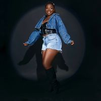 _ebonie__
