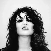 لما بدا يتثنى