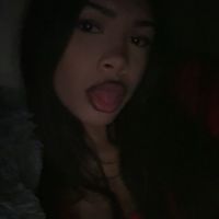 olivia_m012
