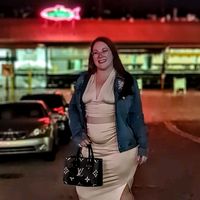 lisa_red_206