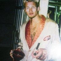 aliceinchainslover048