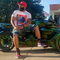 troyhatch779