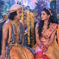 suara asli - ꧁Radha Krishna꧂