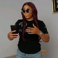 queenloveableglow0