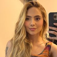 julianahullerrr