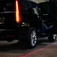 antoinesluxuryblacktruck