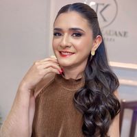 elainemota21