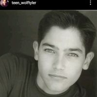 tyler_leehoechlin87