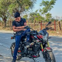mauuu390