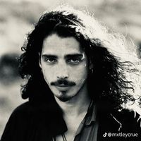 ilovechriscornell720