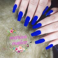 marinamunoznails