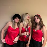 lavagirls12