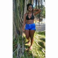 yasminalvees01