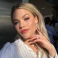 witneycarsonofficial