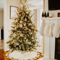 vibingwithchristmas_