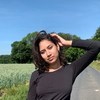 chloe_thvn