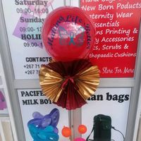 toyahs.shop.love
