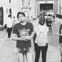 sachcha hai tera darbar mata jhoota ye sara sansar