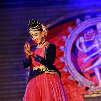 ponnu_abcd