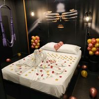 lovehotelaparis