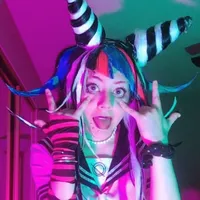 BECKY Be your own pet