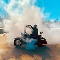 you cant park there bud