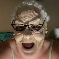 retiredbrokeassstripper