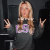 .glossyxlivvy