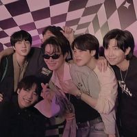 bts_kimkiss