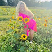 sunflowerandblooms