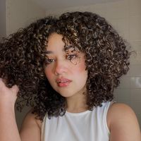 curly.vane
