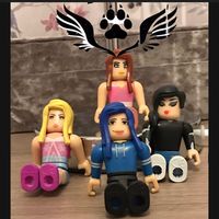 robloxfigureslovemeeeeee