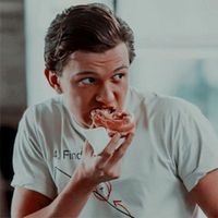 tom..holland..xx