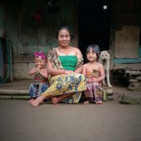 suara asli - mb iluh : hallosemeton