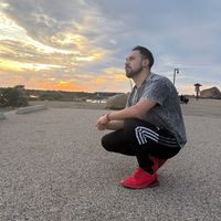 vizhnaystours.com