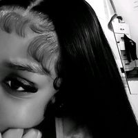 ari_with_the_itgirl_vibe